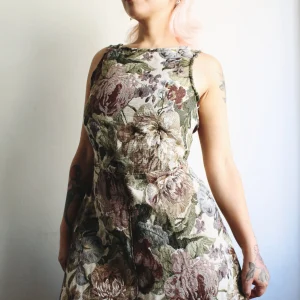 Vestido “Reliquia Espalda Abierta”